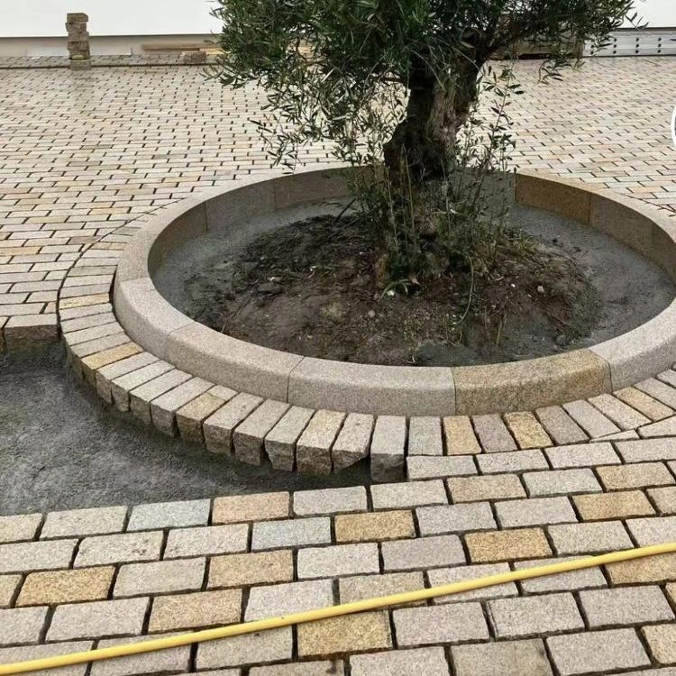 G682 Yellow Rusty Beige Granite Paving Stone for Outdoor Lan