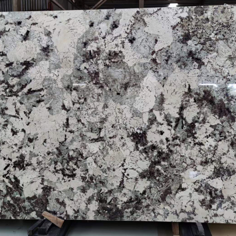 Brazil White Granite Slabs and Tiles
