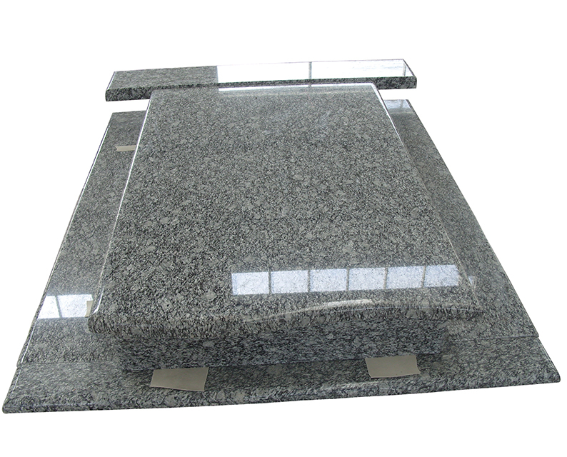 Hungarian Style Spray White Granite Full Grave Cover Tombstone